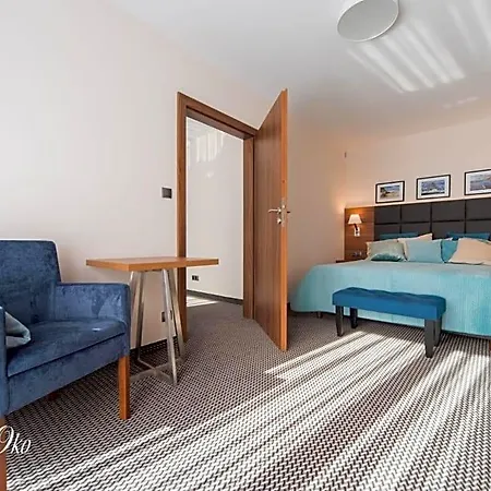 Bed & Breakfast Morskie Oko 3*